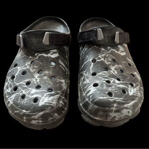 Crocs Classic All-Terrain Clogs Featuring Black Mossy Oak